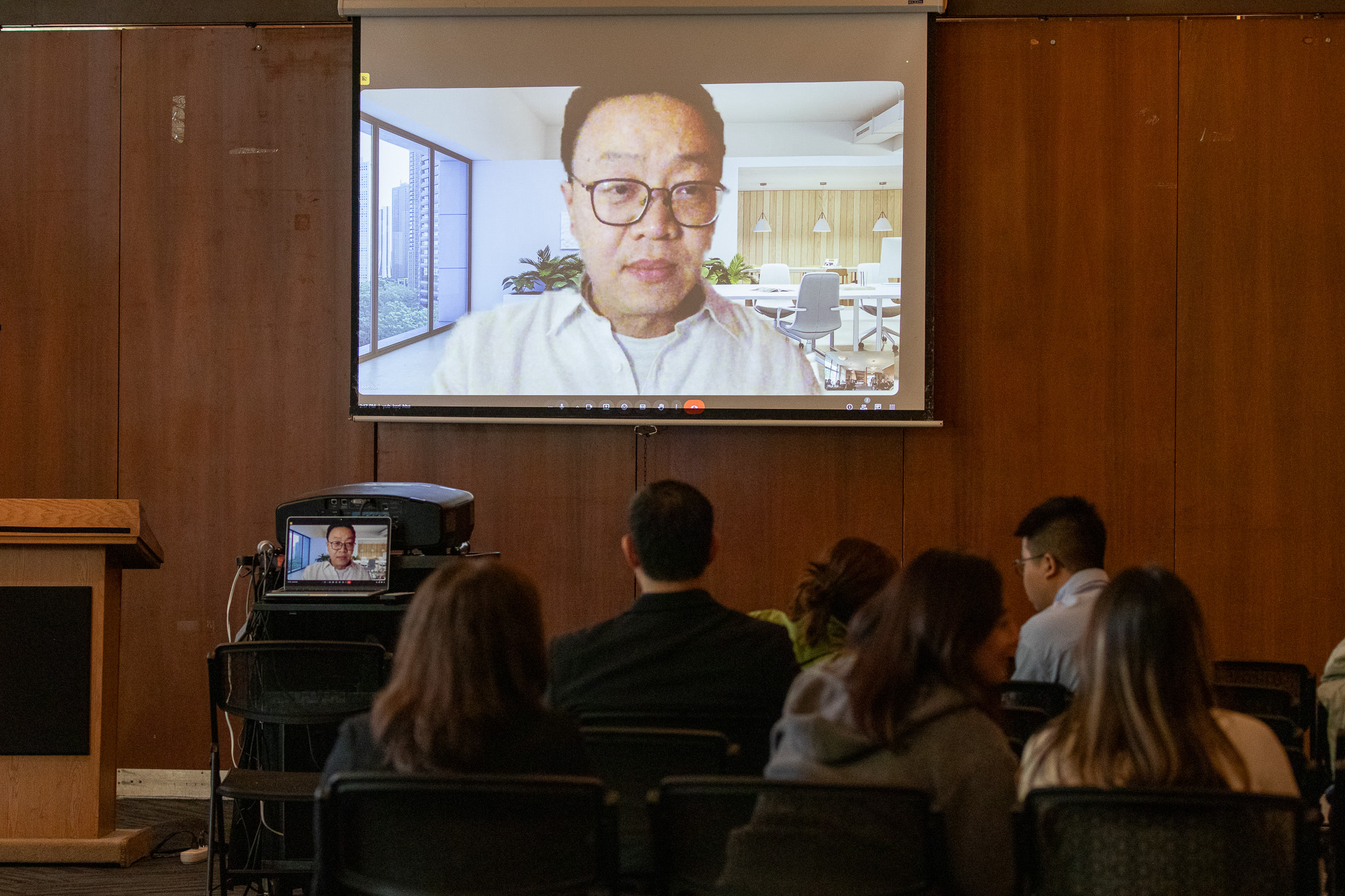 文章＿ 𝟮𝟬𝟮𝟱 𝗘𝗿𝘂𝗽𝘁𝘂𝗿𝗲 全球創客松 𝗕𝗼𝗼𝘁 𝗖𝗮𝗺𝗽 𝗗𝗮𝘆 𝟮 熱力全開＿內頁1